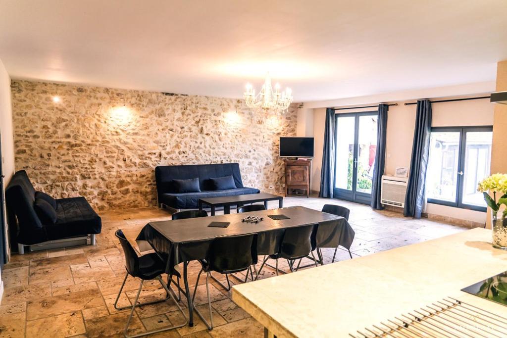 La Ferme Des Moulineaux Hotel Bailly  ภายนอก รูปภาพ
