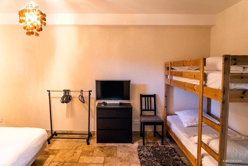 La Ferme Des Moulineaux Hotel Bailly  ภายนอก รูปภาพ