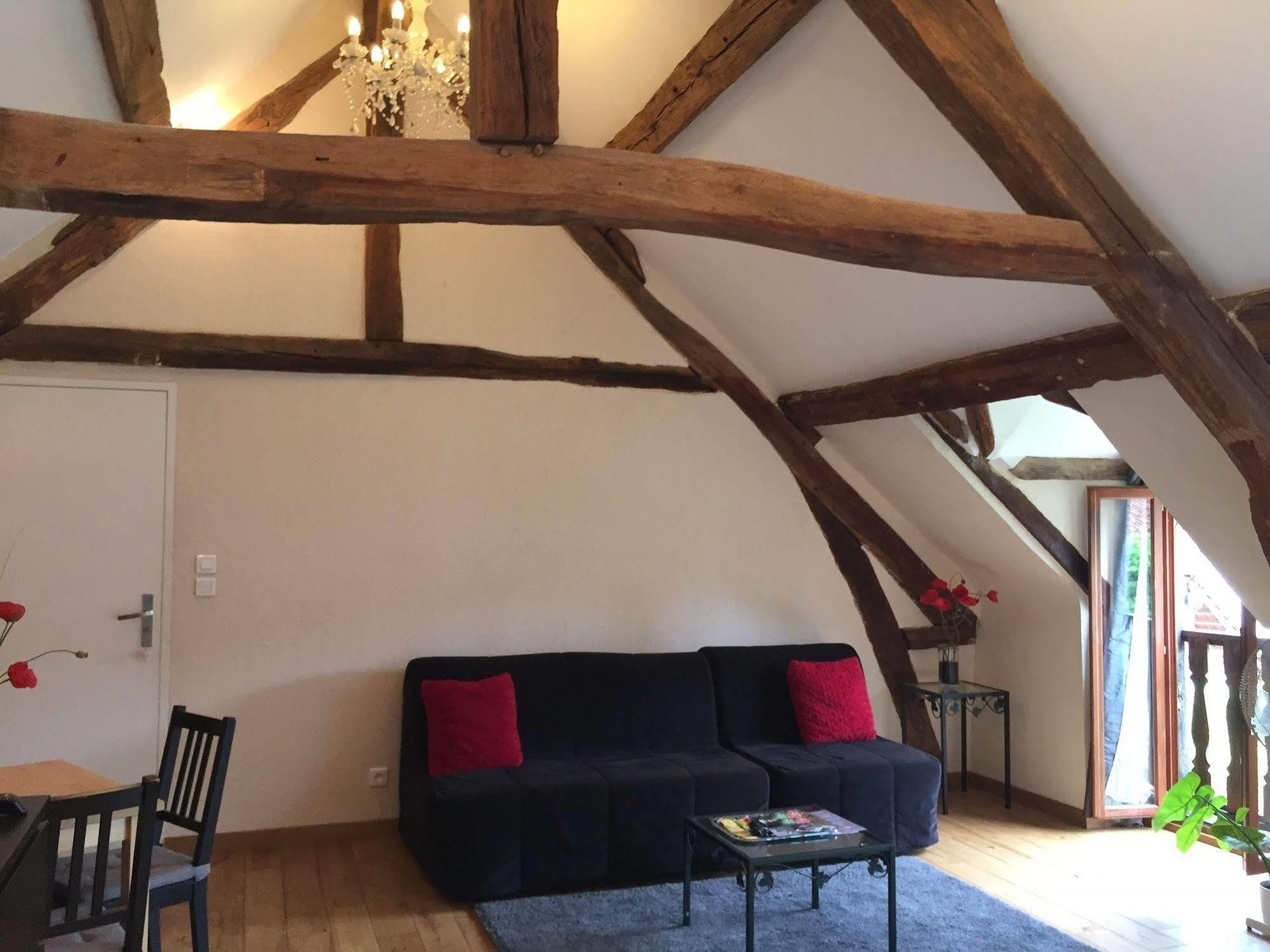 La Ferme Des Moulineaux Hotel Bailly  ภายนอก รูปภาพ