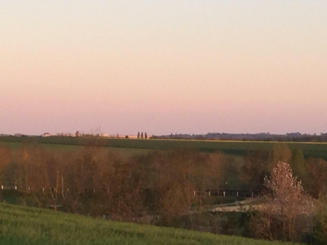 La Ferme Des Moulineaux Hotel Bailly  ภายนอก รูปภาพ